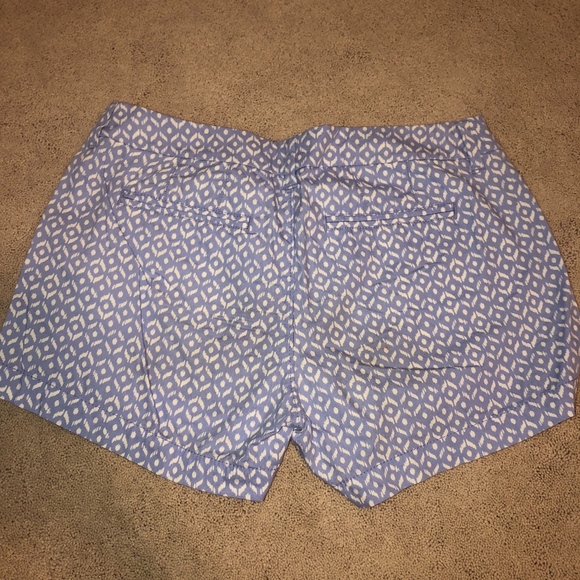Old Navy lilac patterned shorts - Picture 3 of 3